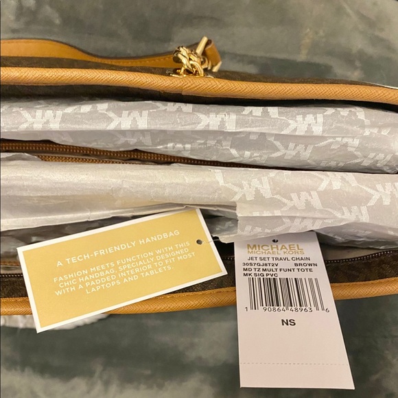 Michael Kors Jet Set Travel Chain - brand new - Picture 9 of 9